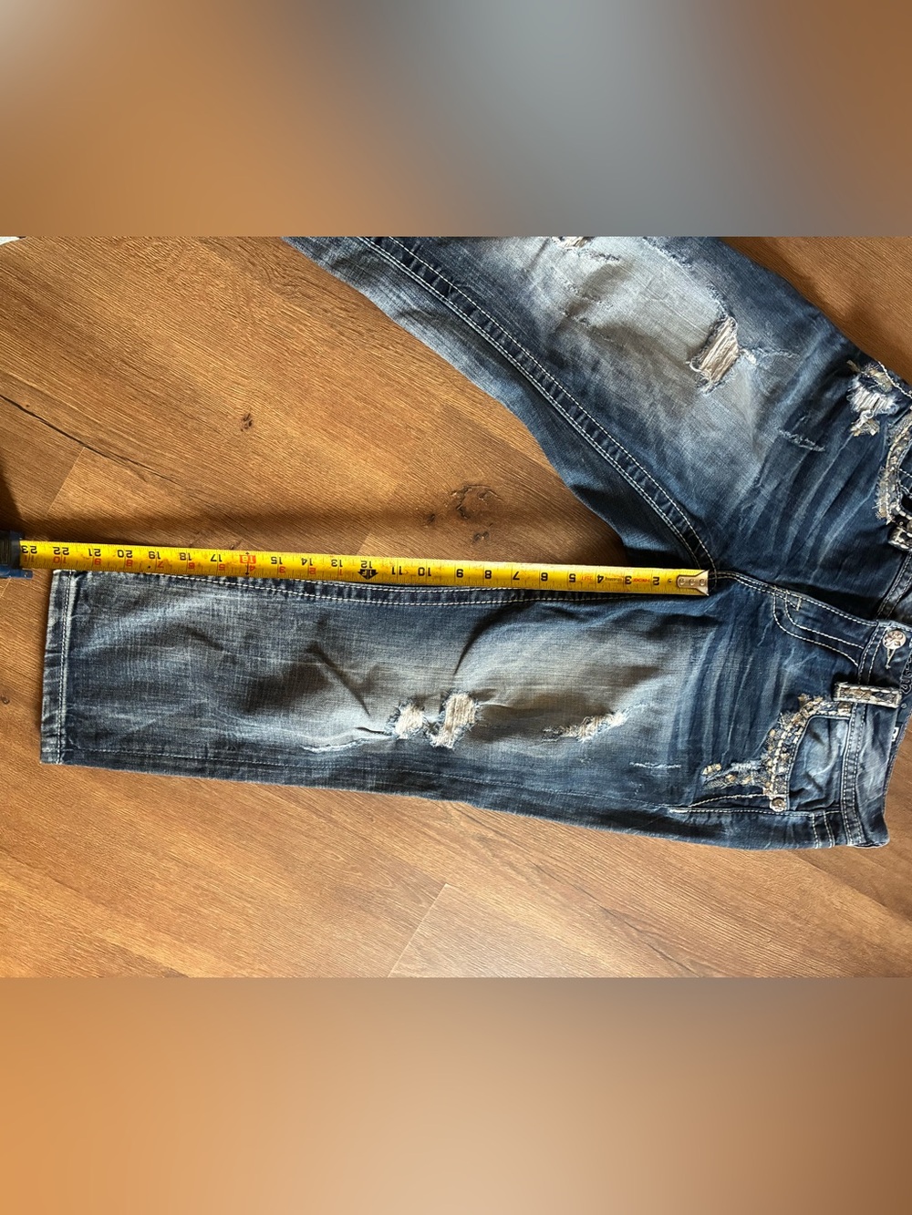 Miss Me Easy Crop Distressed Denim Capri Jeans JE5846EC3 Bling Flap Pocket - Picture 10 of 15